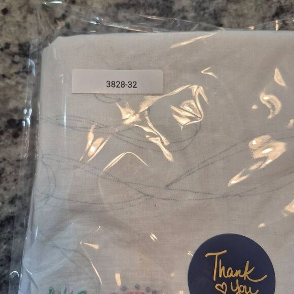 Pillowcases (2), White Cotton, Vintage Pink Variegated Crochet Heart Embroidery - Picture 4 of 12